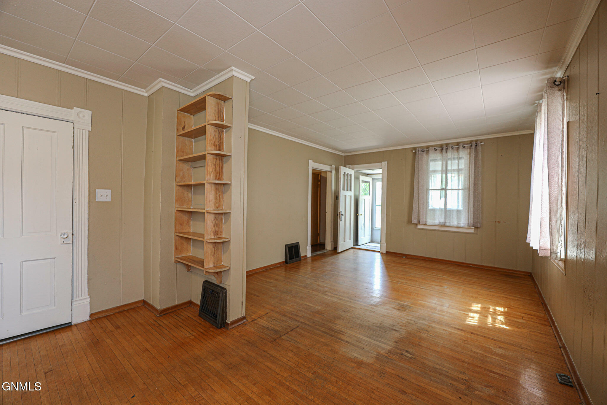 Property Photo: 214 5th Street N ND 58563