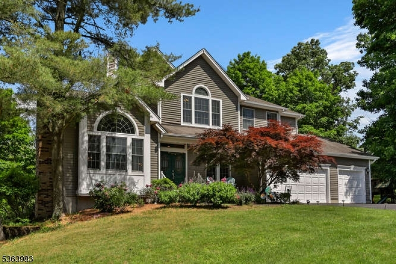 Property Photo: 1 Cobble Ln NJ 07920