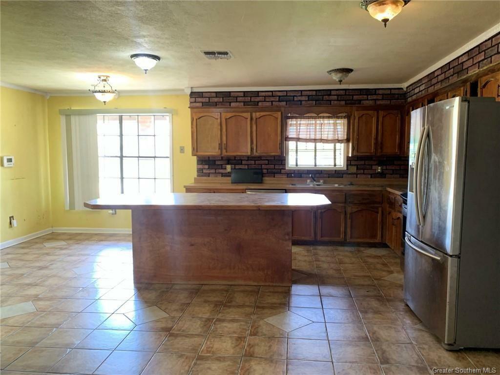 Property Photo:  4001 S Elton Court  LA 70607 