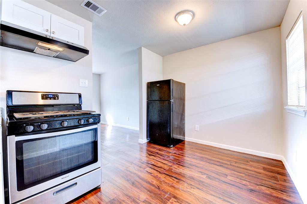 Property Photo: 5525 Cavalcade Street TX 77026