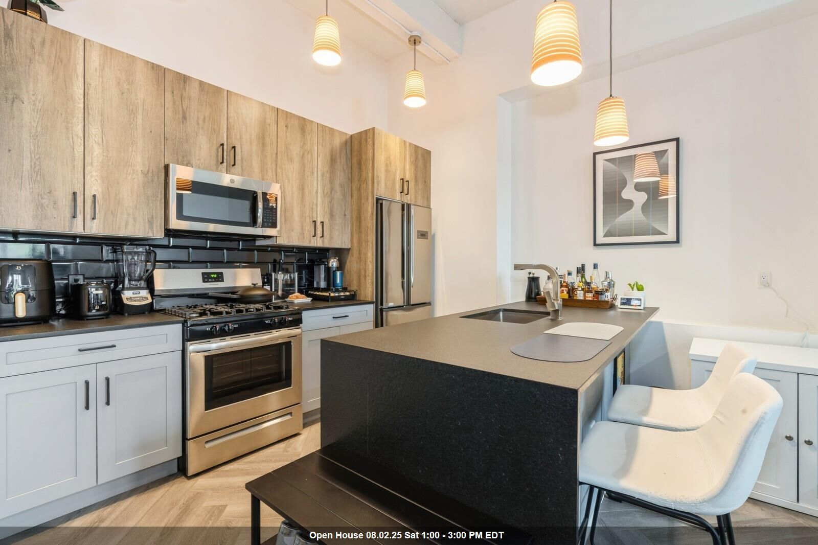 Property Photo: 142 Charles St 301 NJ 07307