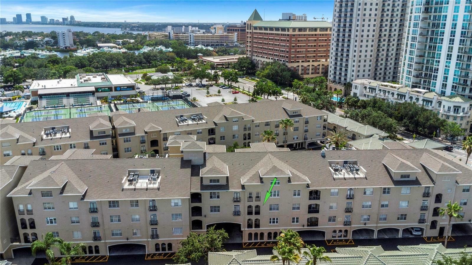 Property Photo: 501 Knights Run Avenue 1209 FL 33602