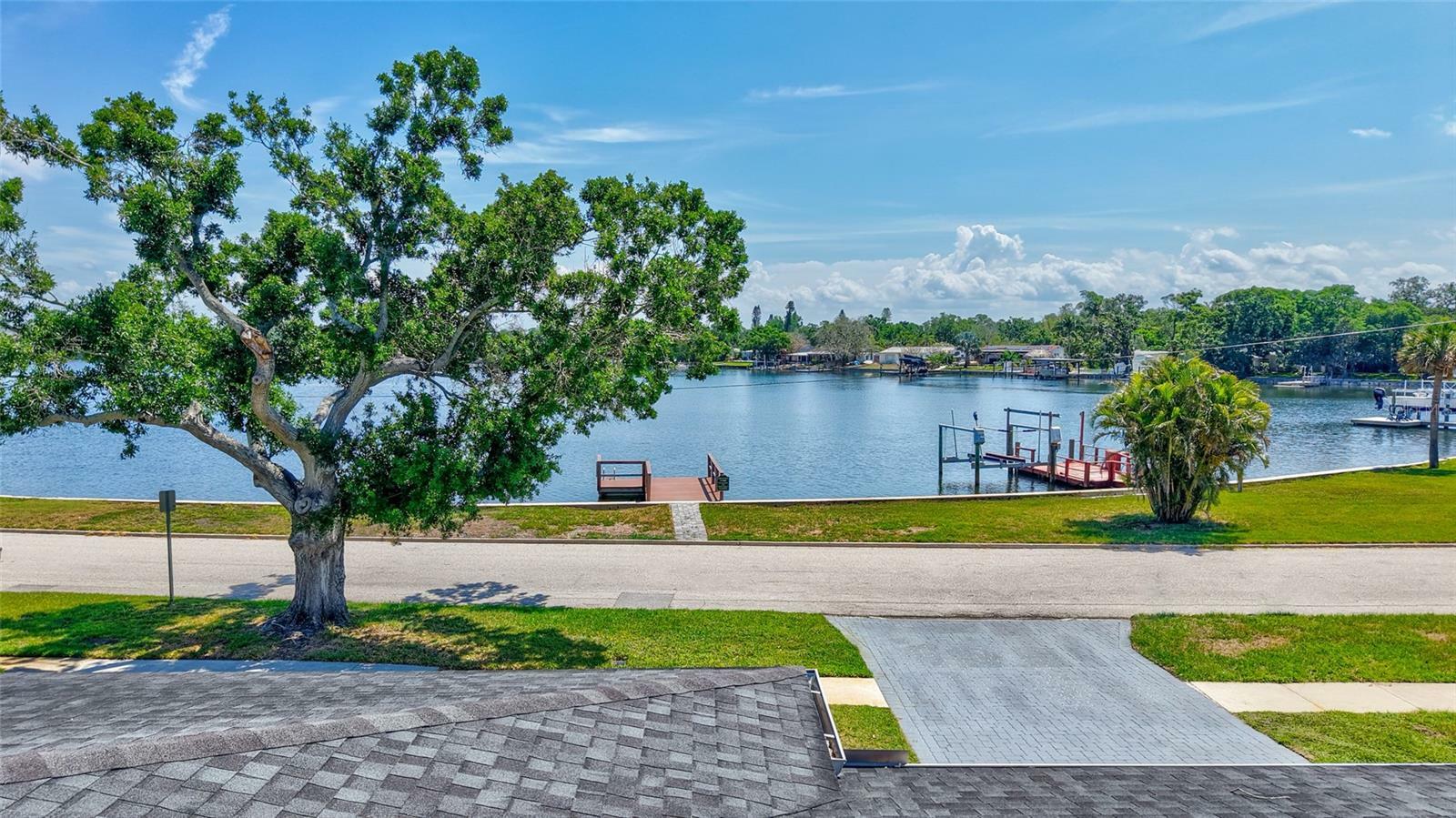 Property Photo:  4321 Sunrise Drive S  FL 33705 