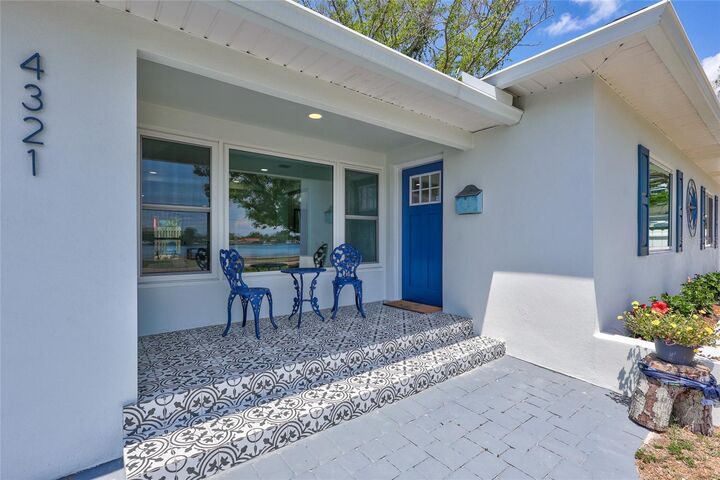 Property Photo:  4321 Sunrise Drive S  FL 33705 