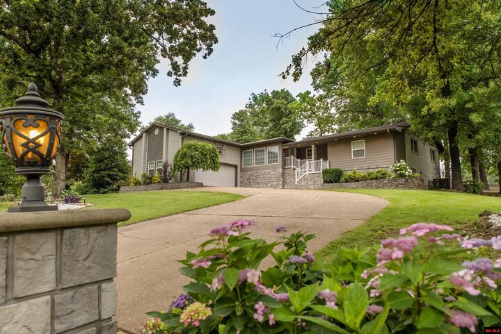 Property Photo: 1741 Fairway Drive AR 72653