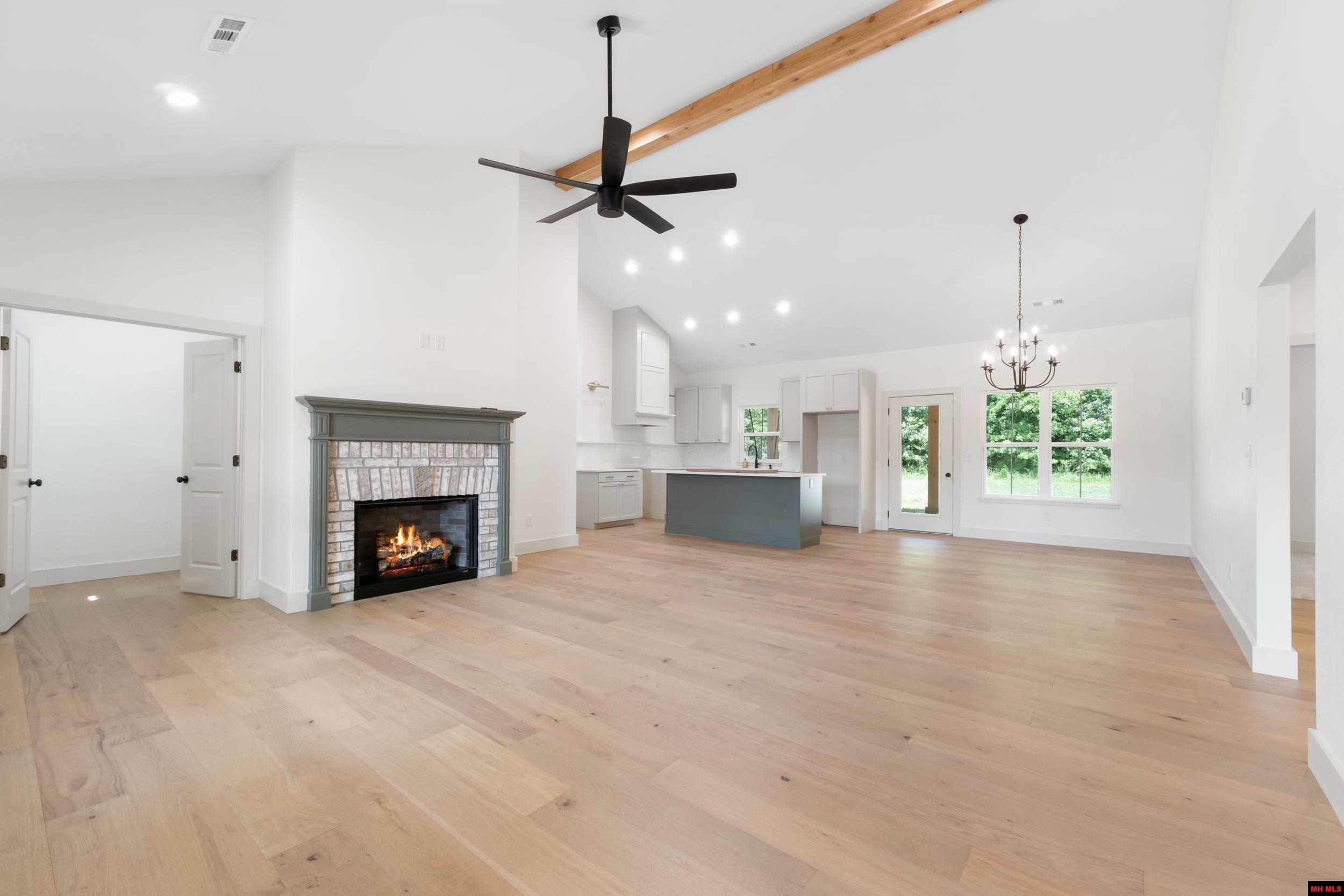 Property Photo: 65 Charleston Place AR 72653