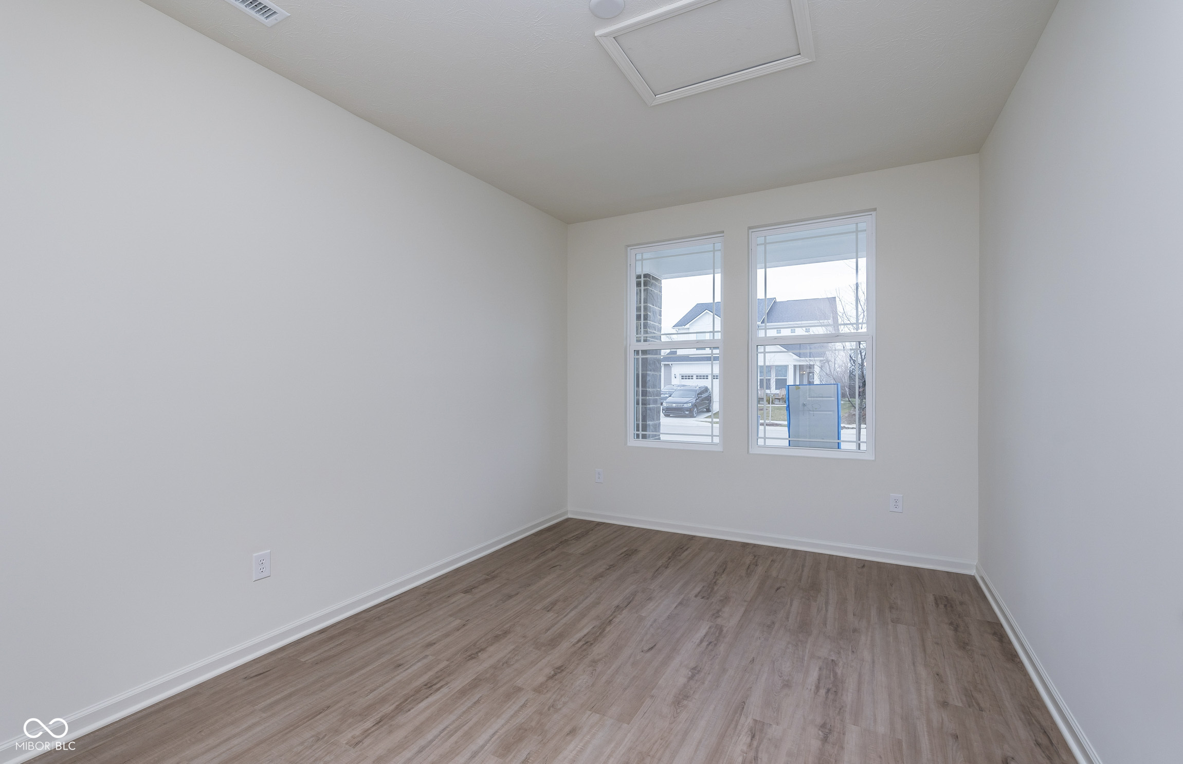 Property Photo: 7151 Firestone Road IN 46052