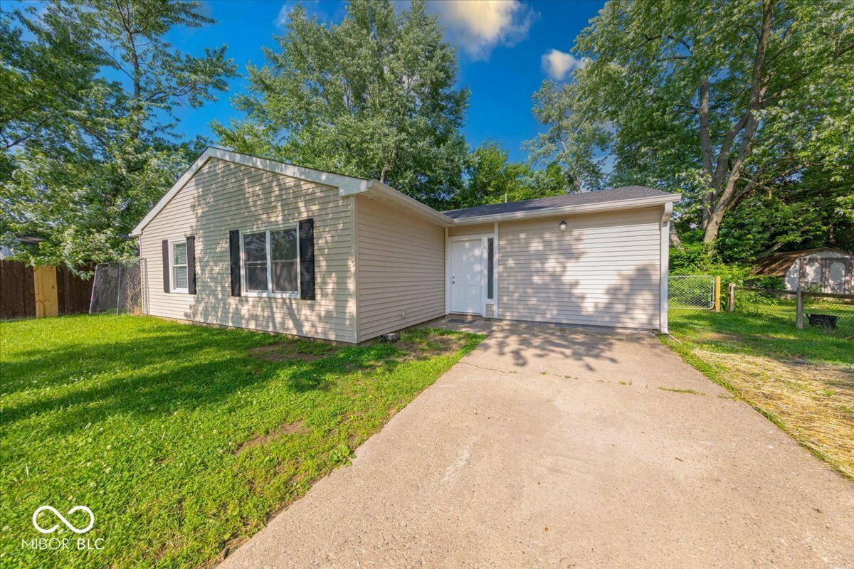 Property Photo: 3817 Strathmore Drive IN 46235