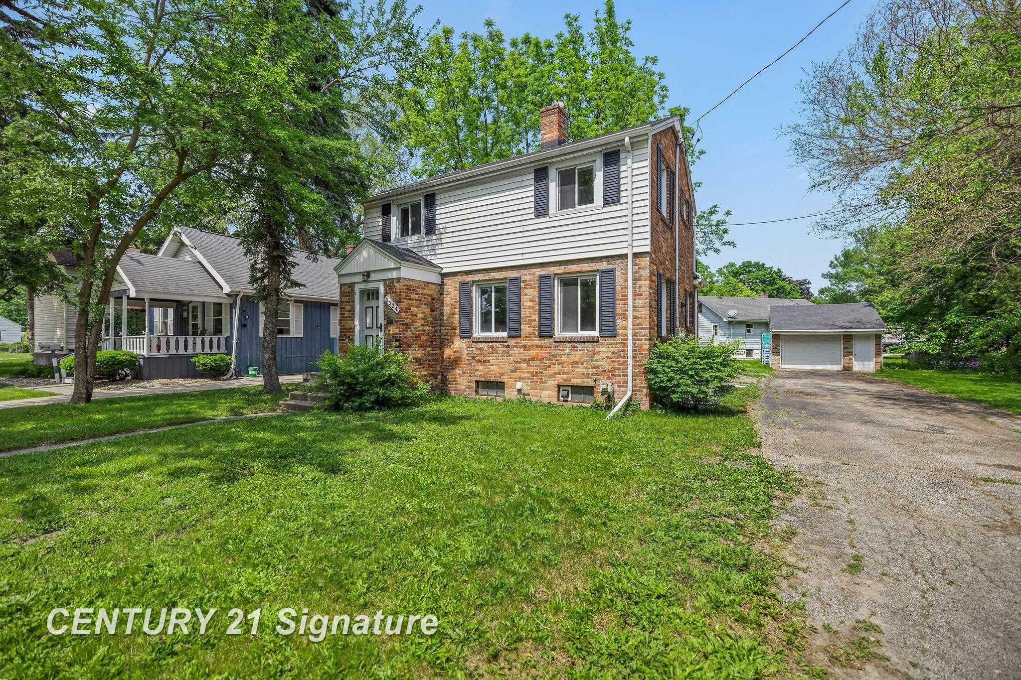 Property Photo: 3224 Court Street MI 48602
