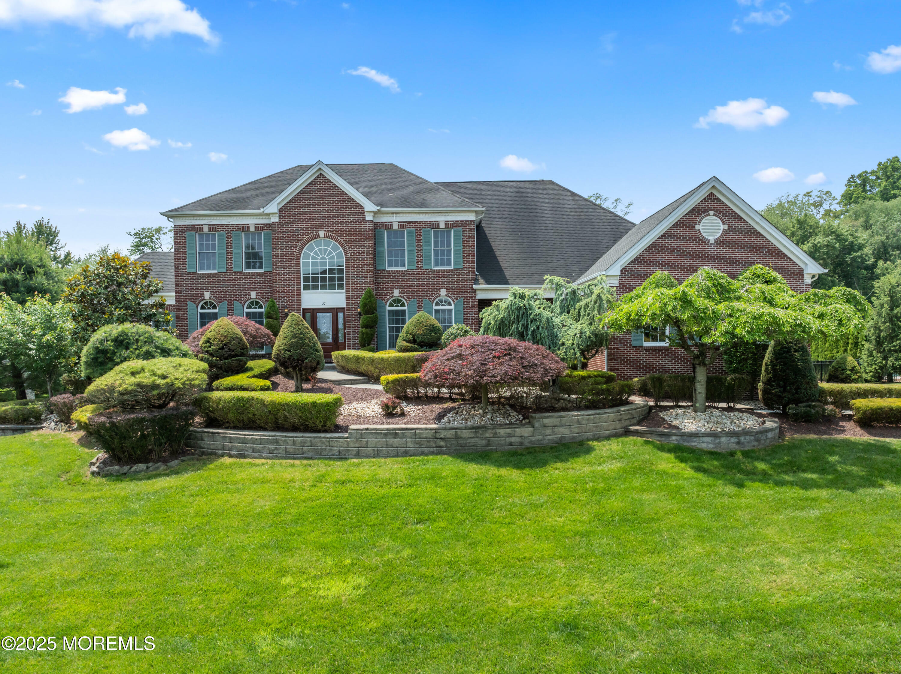 27 Witherspoon Way  Marlboro NJ 07746 photo
