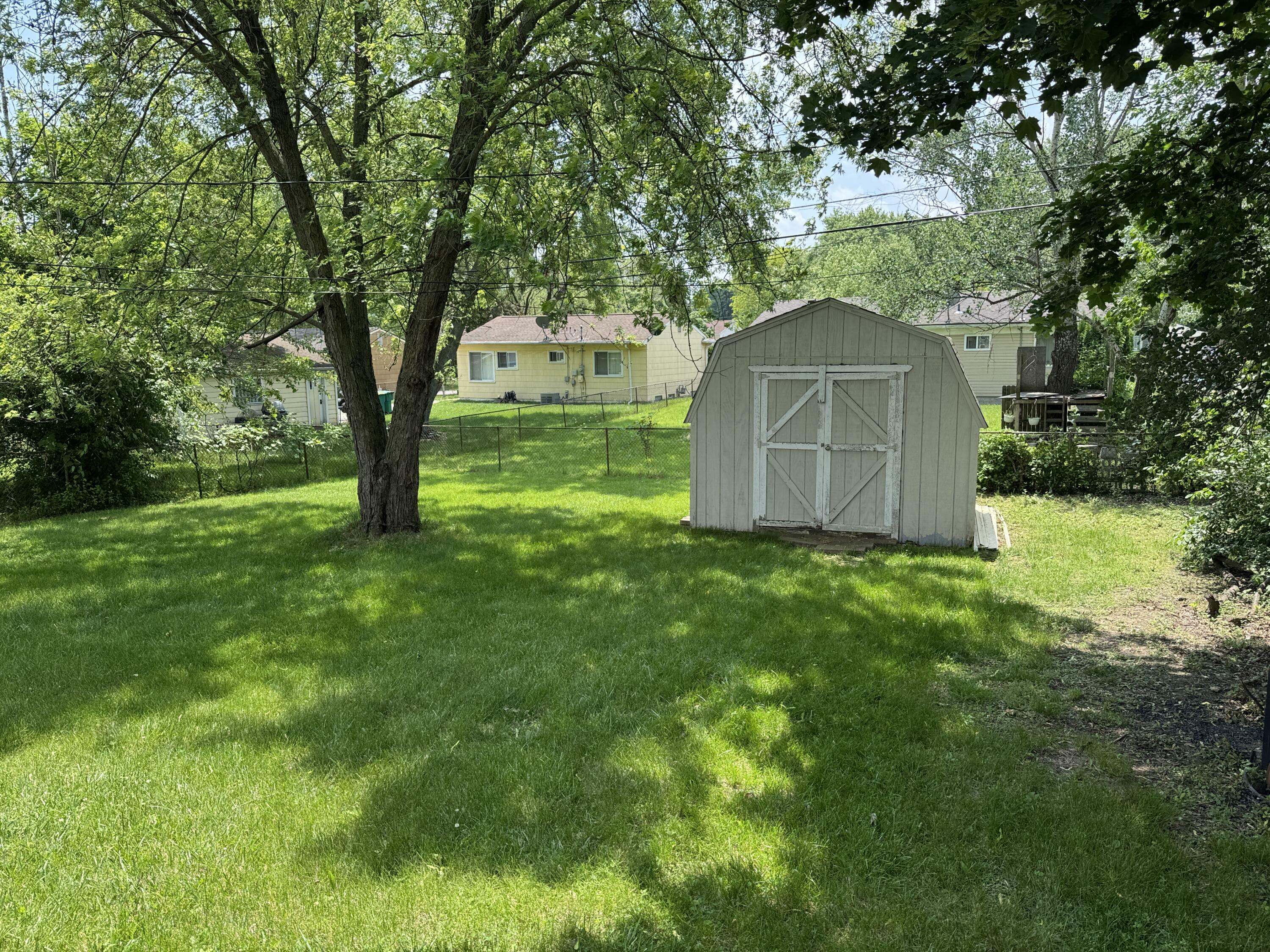 Property Photo: 1332 Andrea Street MI 48198