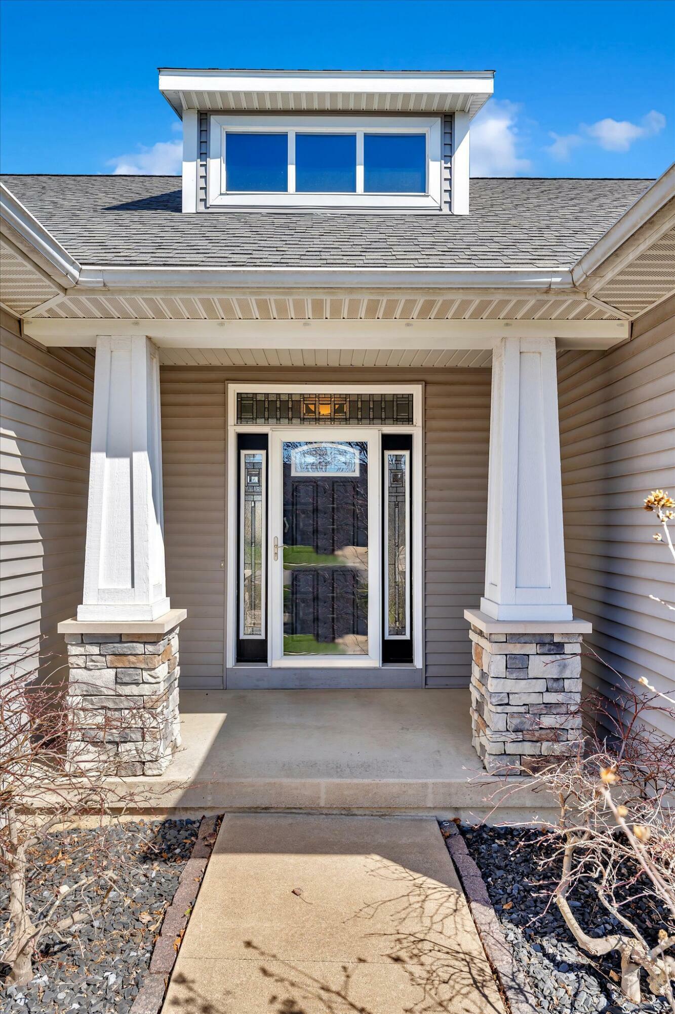 Property Photo:  3055 Twin Lakes Drive  MI 49428 
