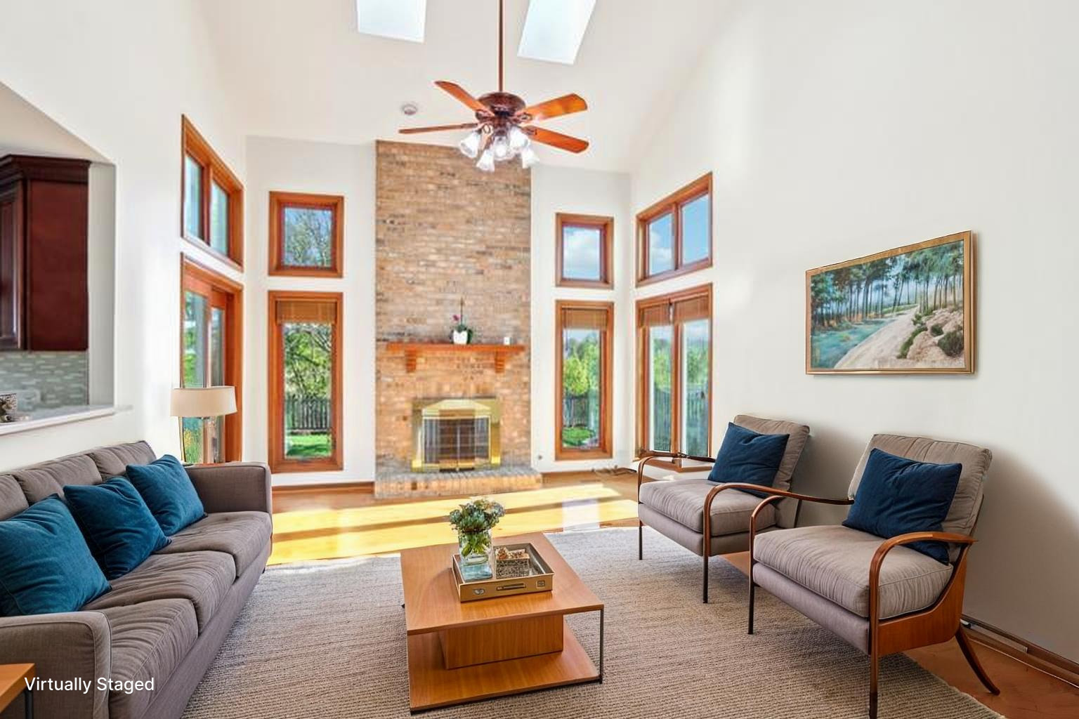 Property Photo: 1337 E Thacker Street IL 60173