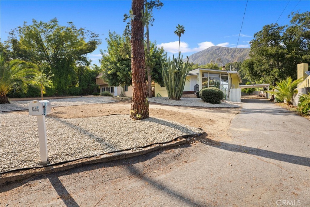 Property Photo: 181 E Alegria Avenue CA 91024