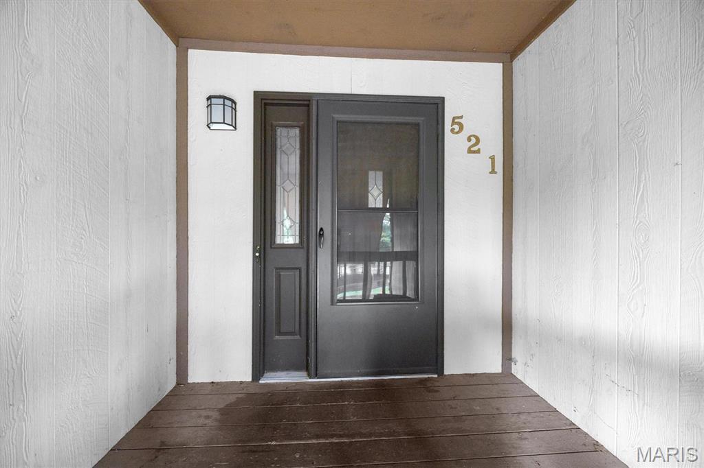 Property Photo: 521 S 74th Street IL 62223