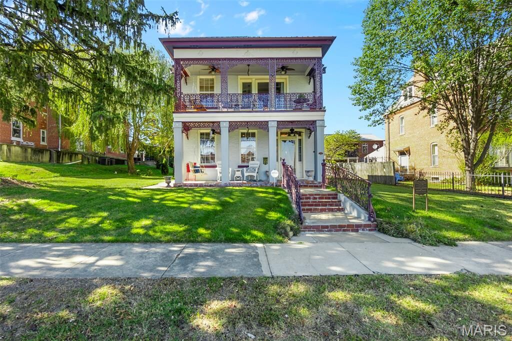 Property Photo:  309 S Spanish  MO 63701 