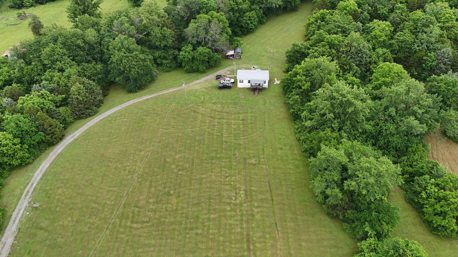 Property Photo:  2250 Temperance Hall Rd  TN 37095 