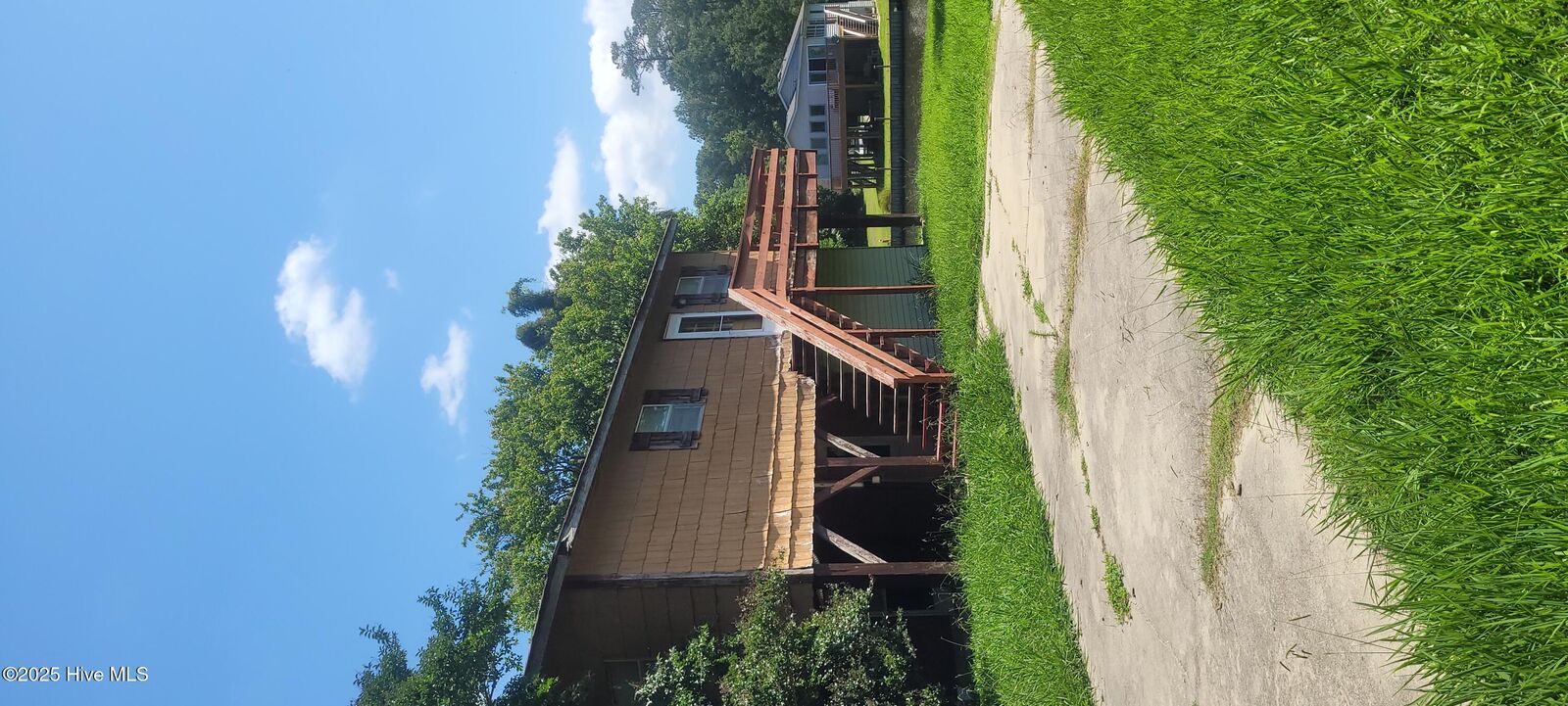 Property Photo: 172 Sunset Circle NC 27944