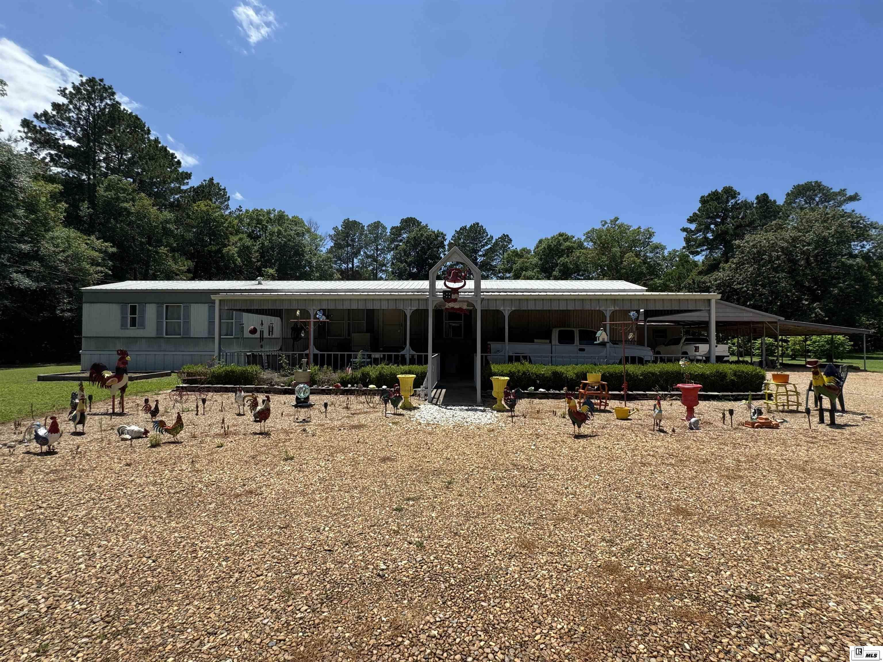 Property Photo: 2005 Swartz Fairbanks Road LA 71203