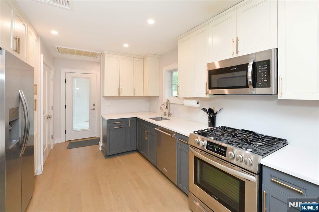 Property Photo: 212 Godwin Avenue NJ 07481