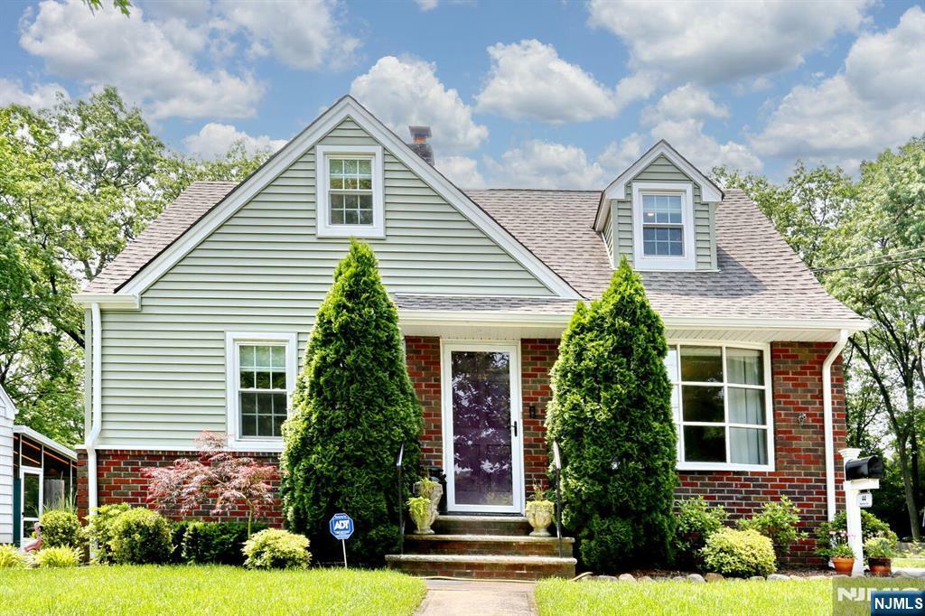 44 Sherman Avenue  Hawthorne NJ 07506 photo