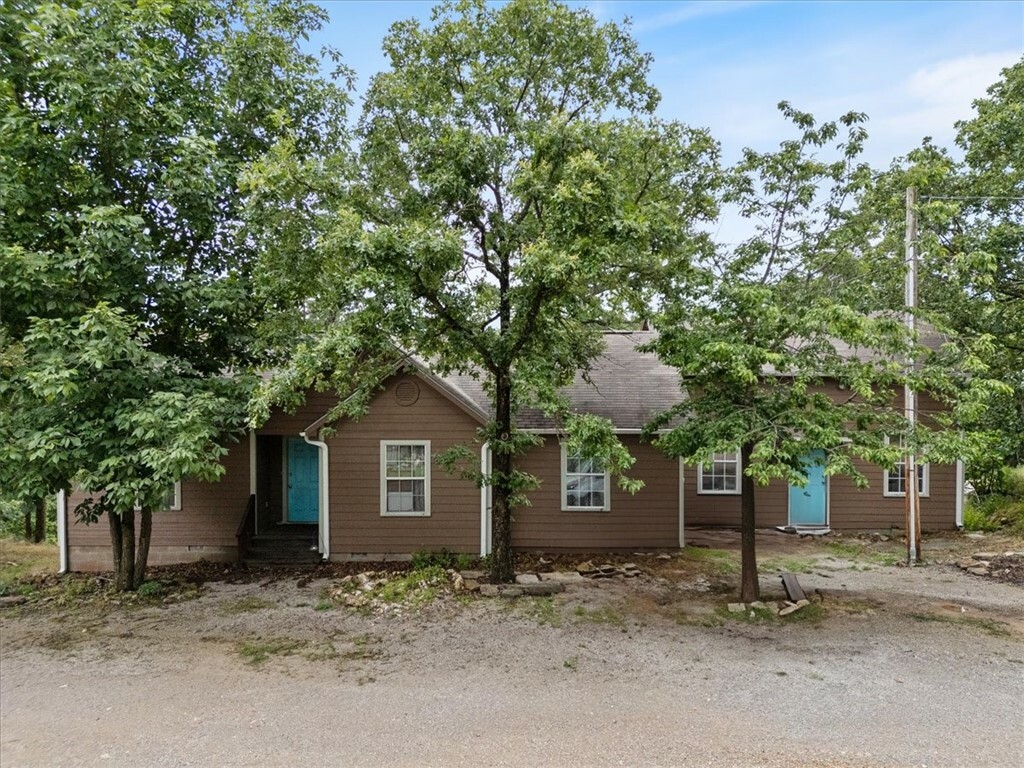Property Photo:  191 County Road 3321  AR 72632 
