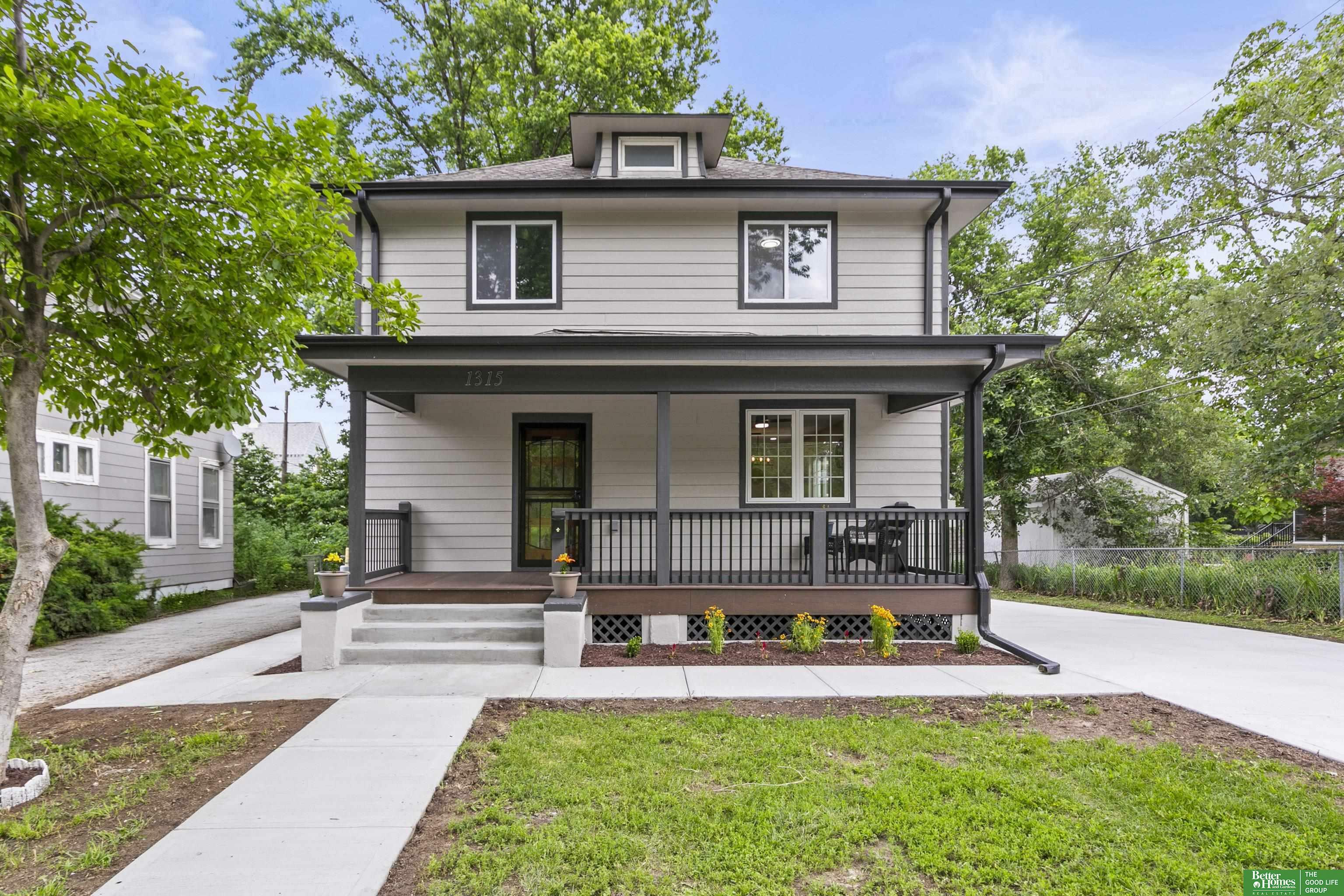 Property Photo: 1315 N 38th Street NE 68131