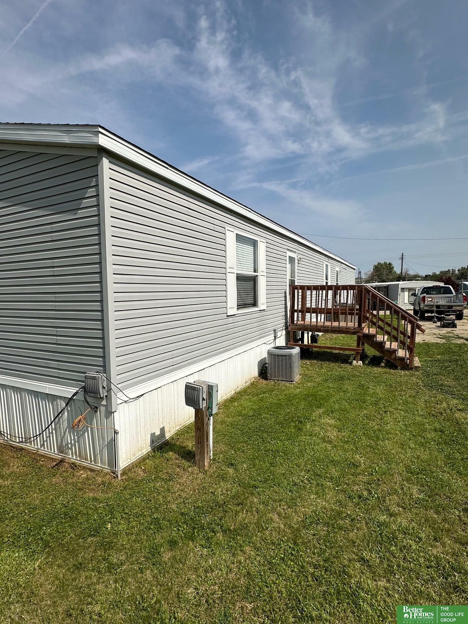 Property Photo: 2425 S 15 Street 65 NE 68048