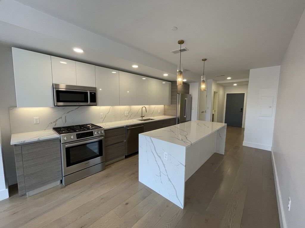 Property Photo:  30 Penniman 203  MA 02134 