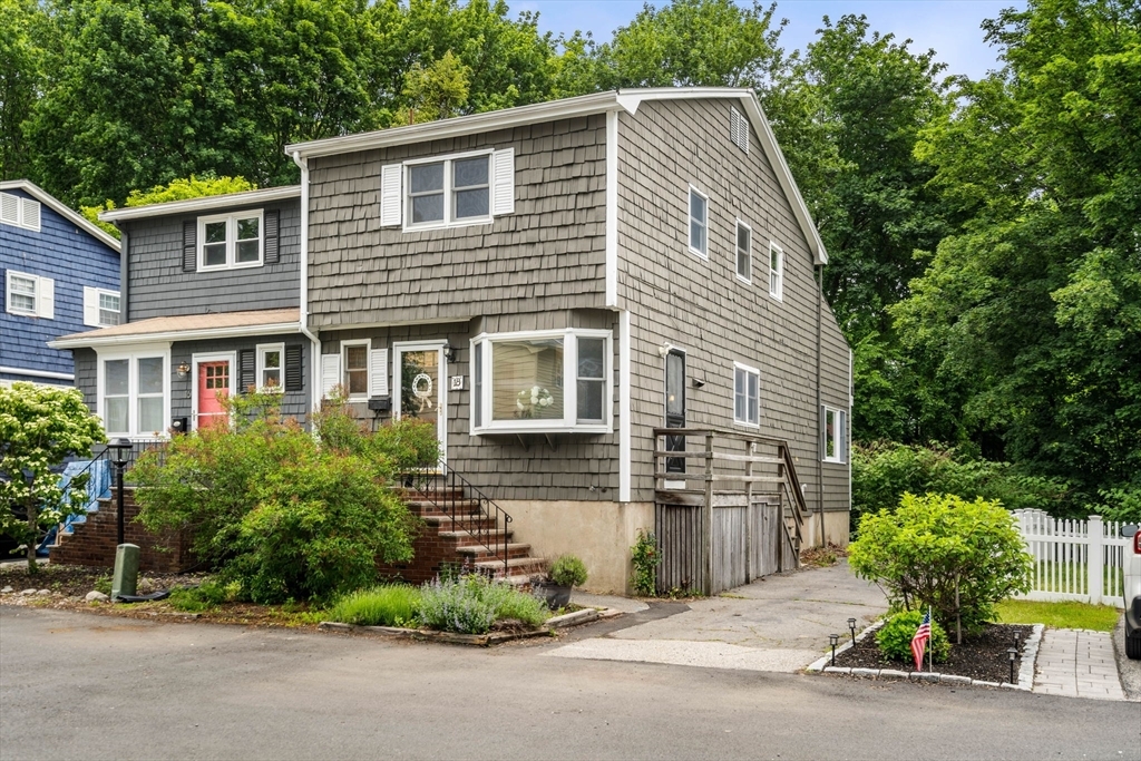 Property Photo: 18 Lincoln Park MA 01945