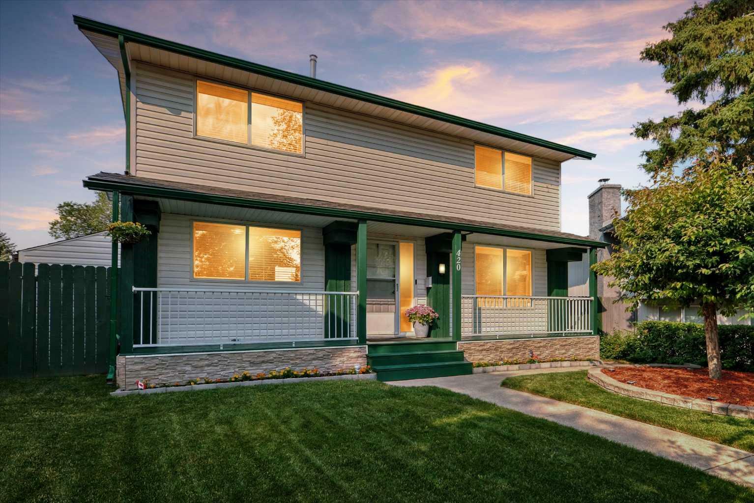 Property Photo: 420 Whitehorn Place NE AB T1Y 2B1