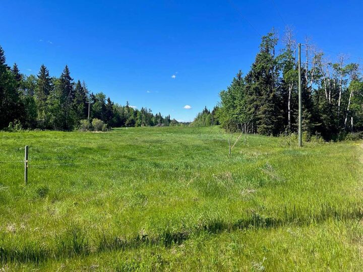 Property Photo: 421022 Range Road 260 9 AB T4J 1R3