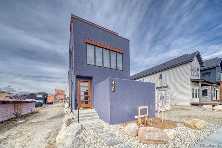 Property Photo:  420 Pinon Street  CO 81211 