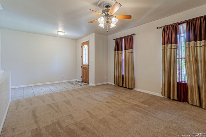 Property Photo: 4807 Bending Grv TX 78259