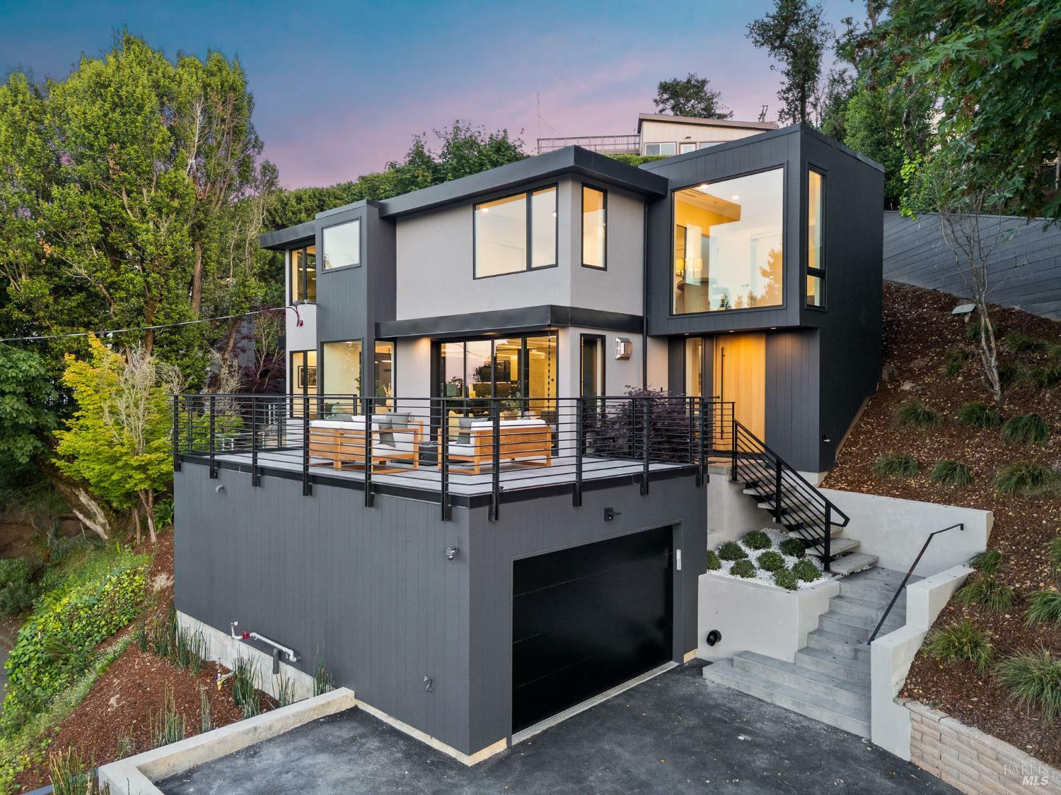 975 Greenhill Road  Mill Valley CA 94941 photo