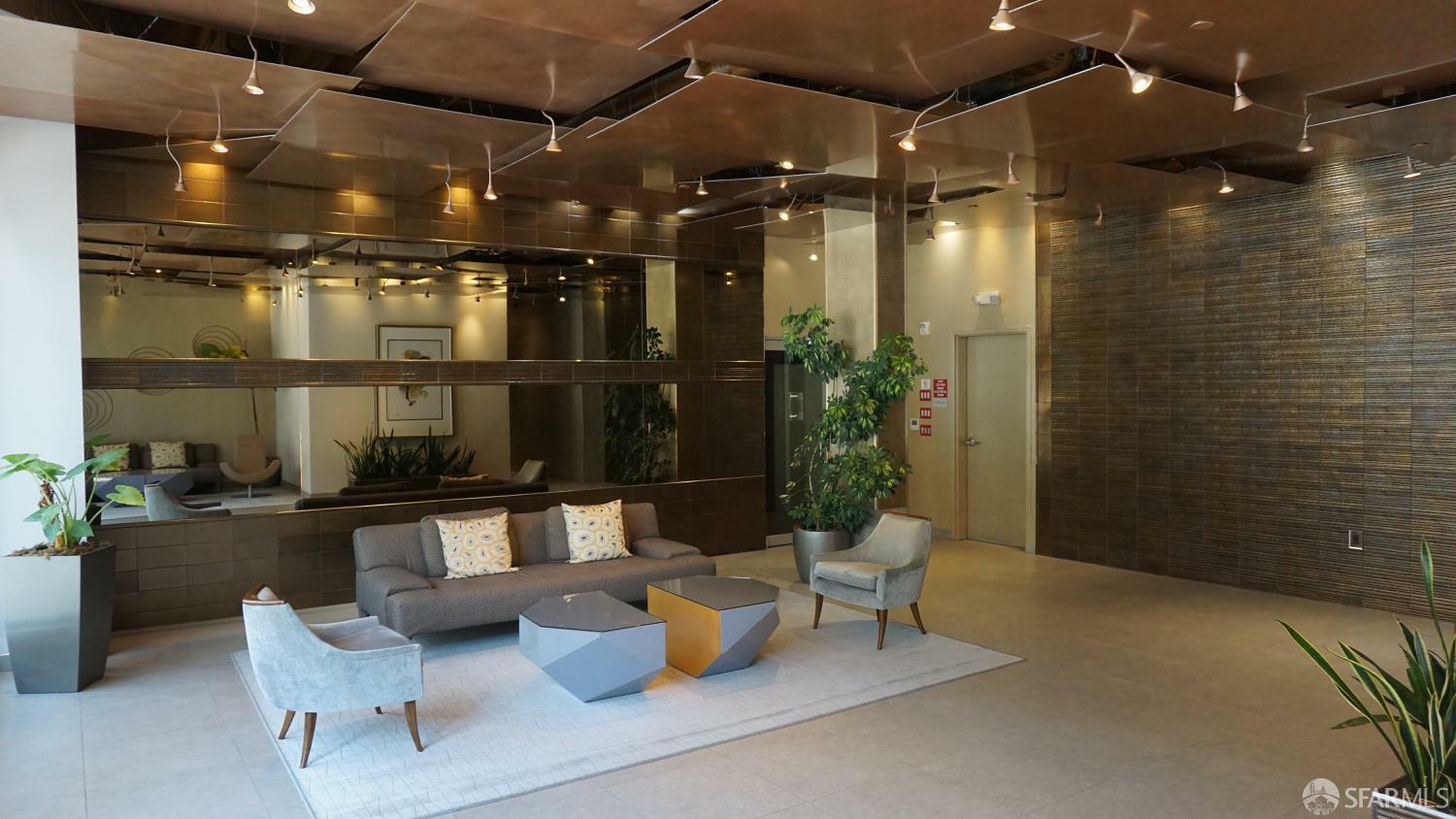 Property Photo: 1868 Van Ness Avenue 406 CA 94109
