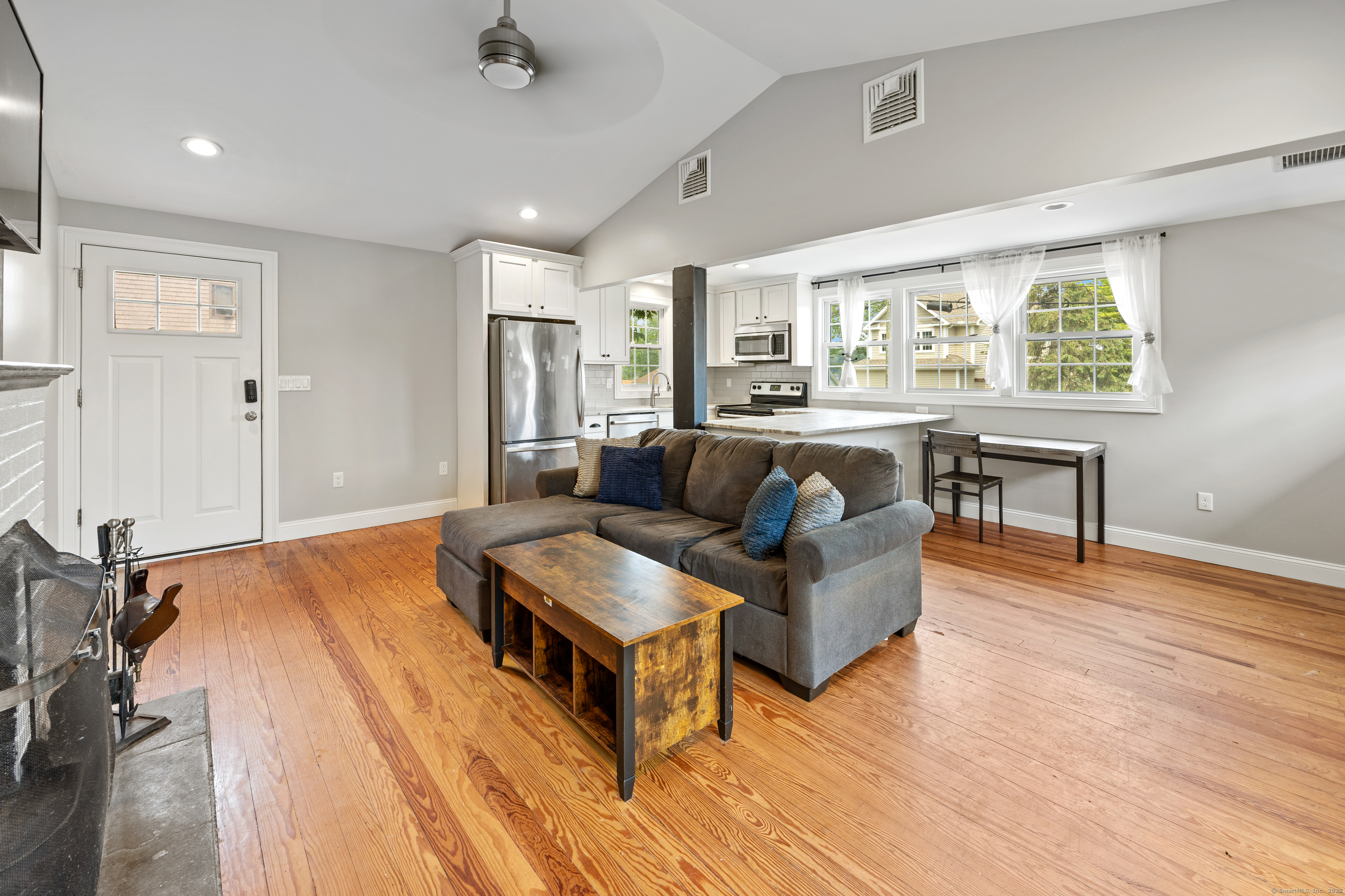 Property Photo: 87 Lake Shore Drive CT 06455