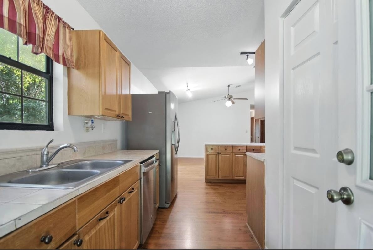 Property Photo: 11096 Tung Grove FL 32317