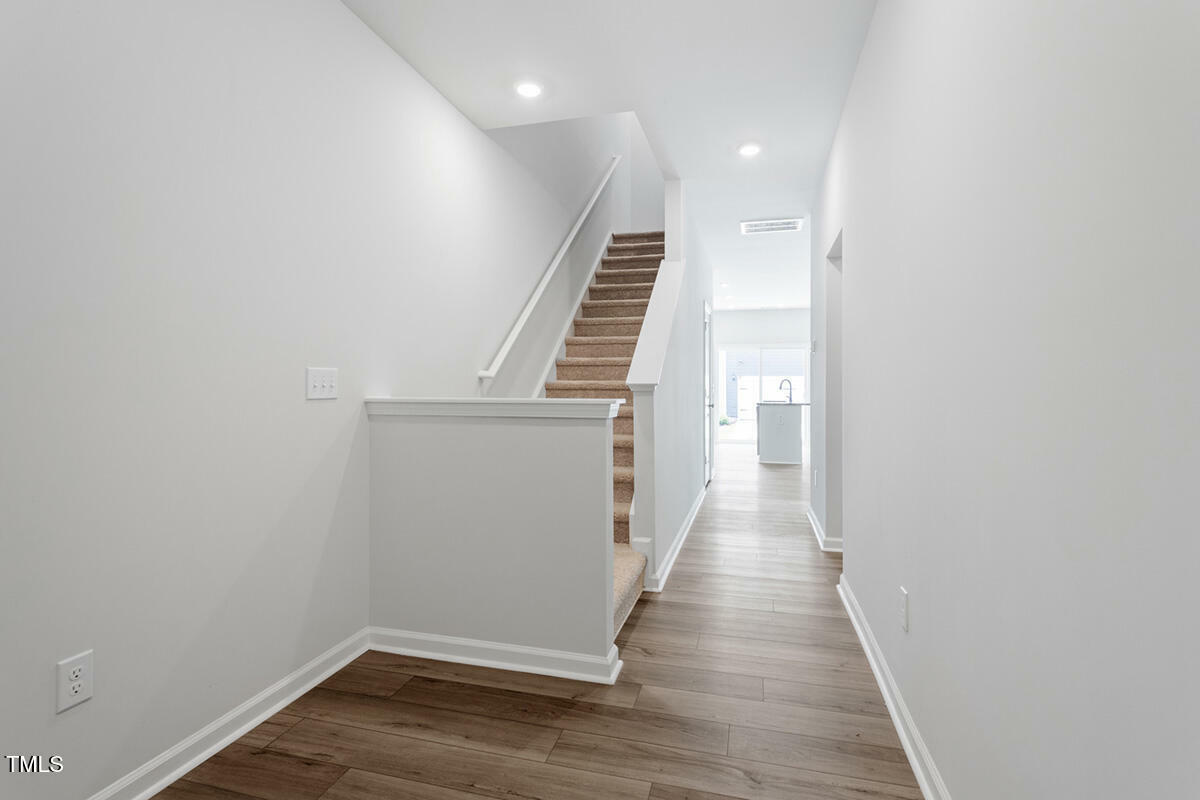 Property Photo: 135 Central Townes Way 305 NC 27603