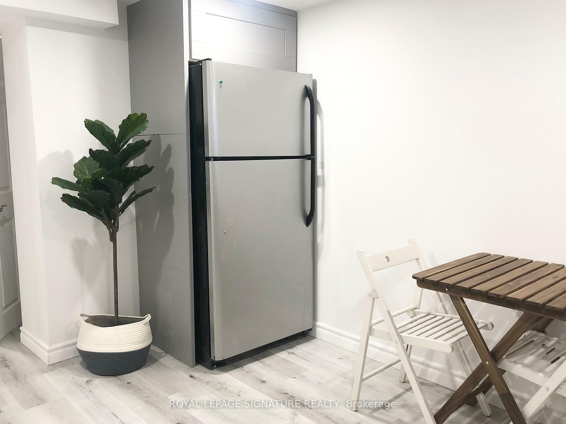 Property Photo:  38 Wishing Well Drive C  ON M1T 1J1 