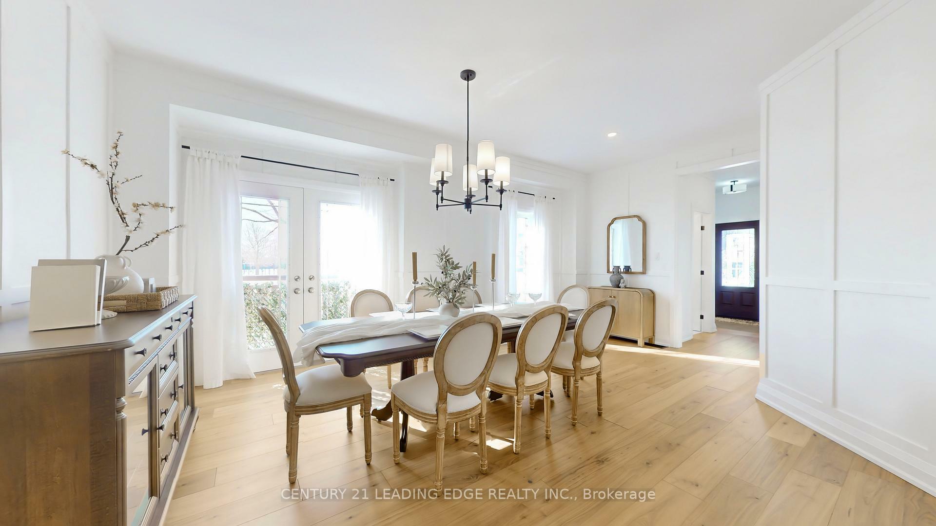 Photo de la propriété: 59 Robert Attersley Drive E ON L1R 0B6