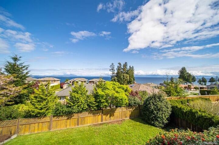 Property Photo:  6568 Pelican Way  BC V9V 1P9 
