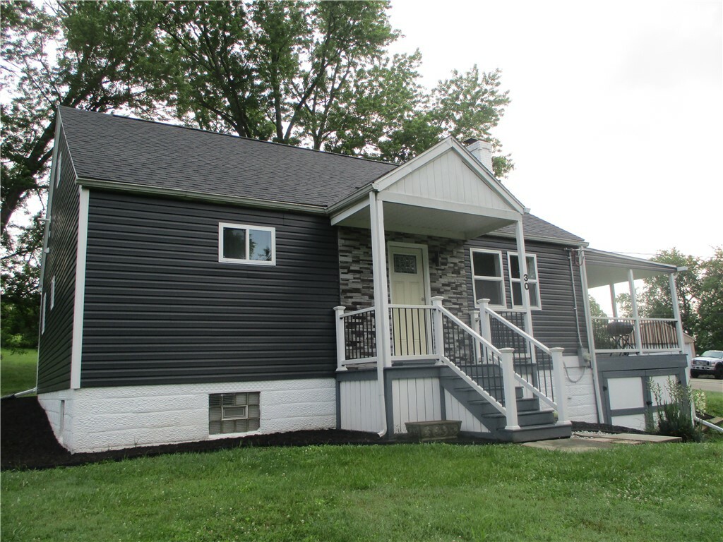 Property Photo: 30 Evans Rd PA 15022