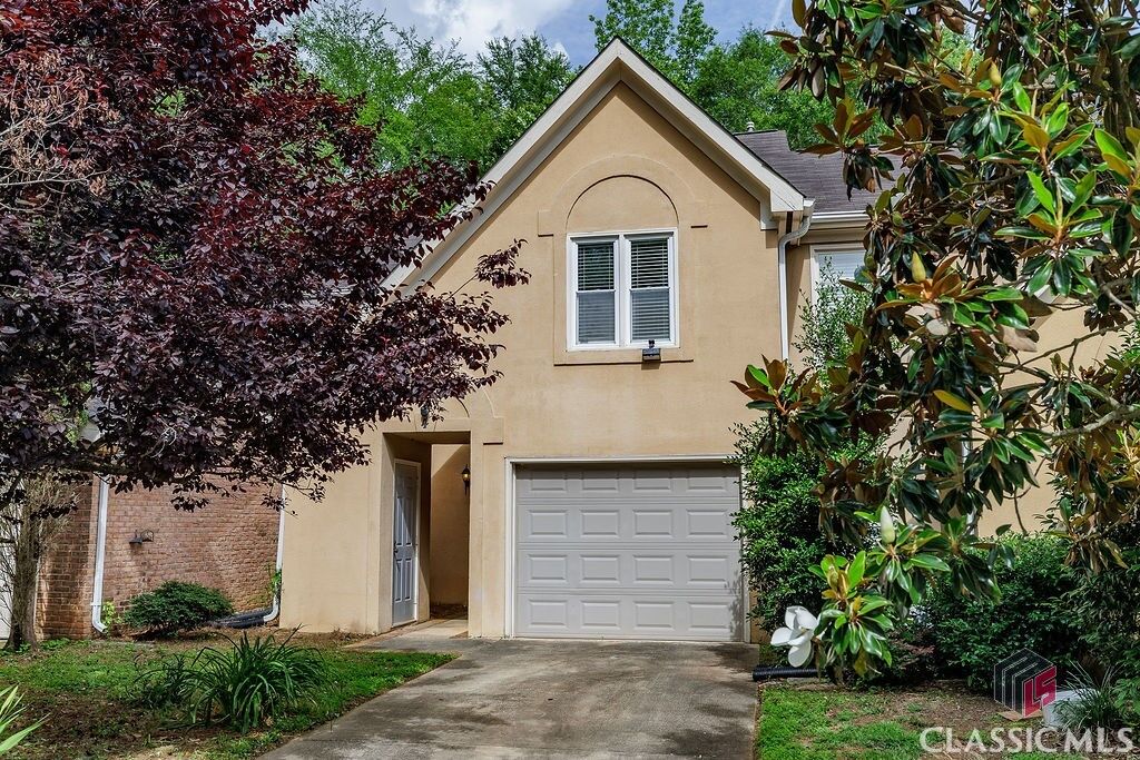 Property Photo:  100 Tremont Parkway 4  GA 30606 