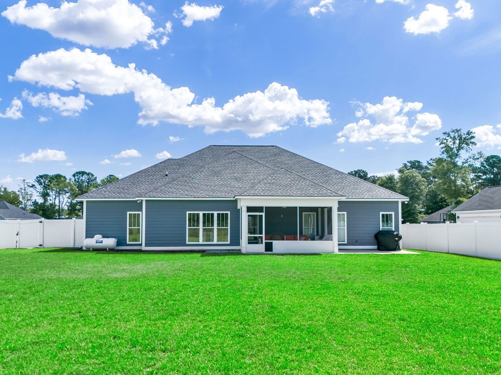 Property Photo: 171 Hollister Drive GA 31763