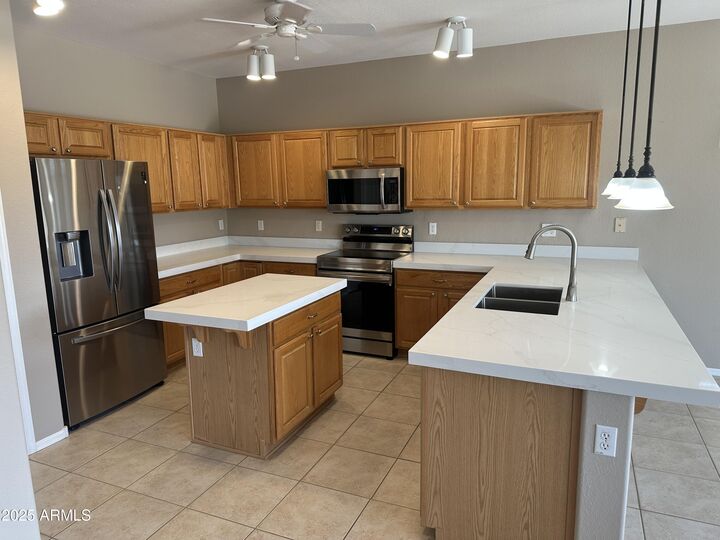 Property Photo:  6460 S Springs Place  AZ 85249 