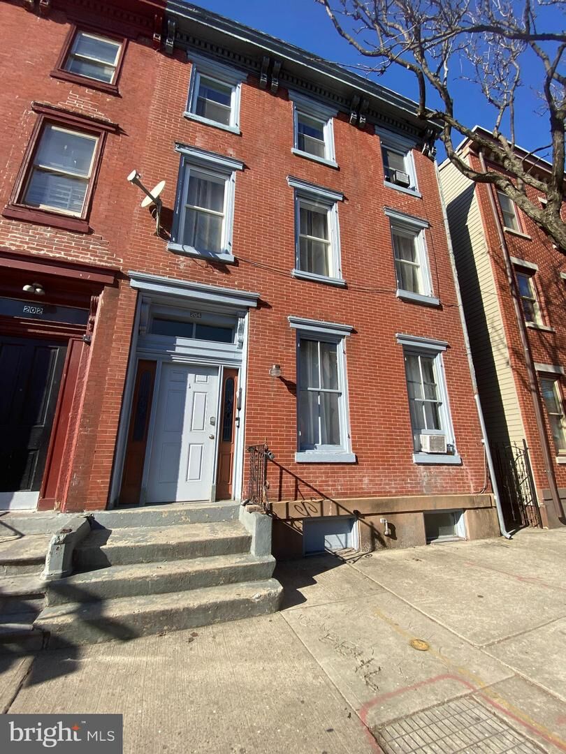 Property Photo:  204 Academy Street S  NJ 08618 