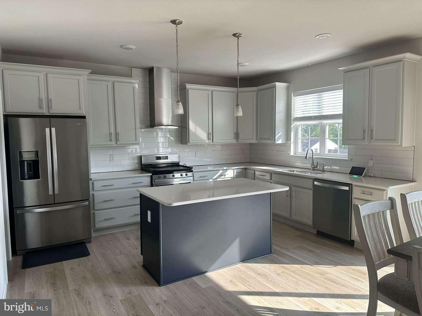 Property Photo: 1033 Bayberry Drive PA 18073