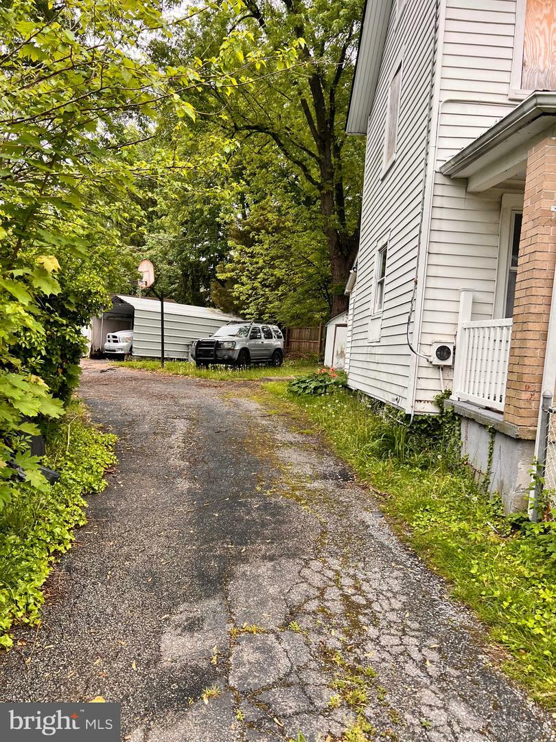 Property Photo: 518 Ingleside Avenue MD 21228