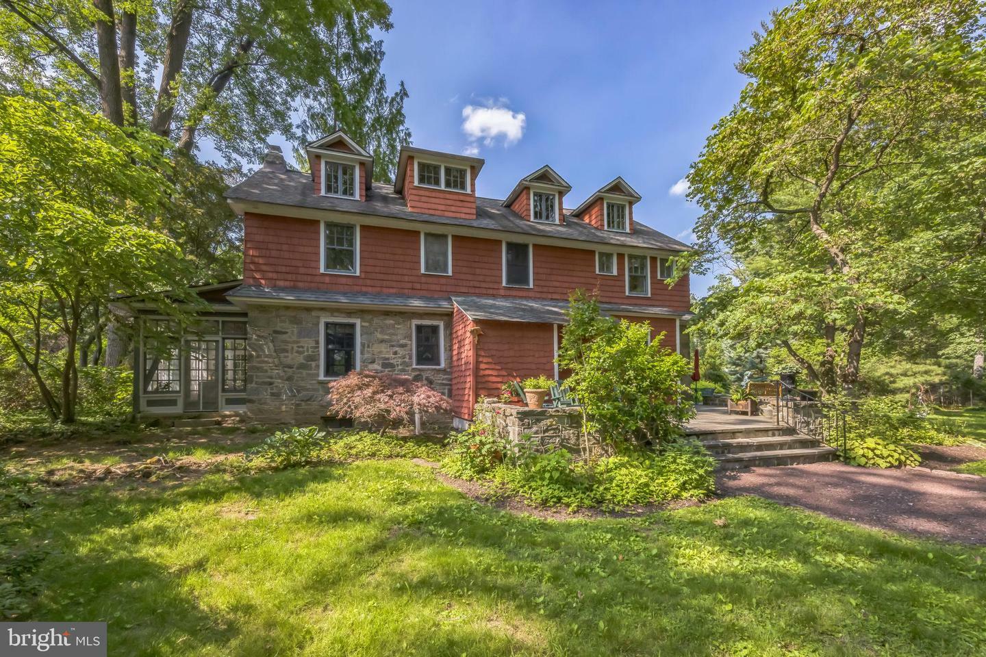Property Photo: 204 Woodward Road PA 19063